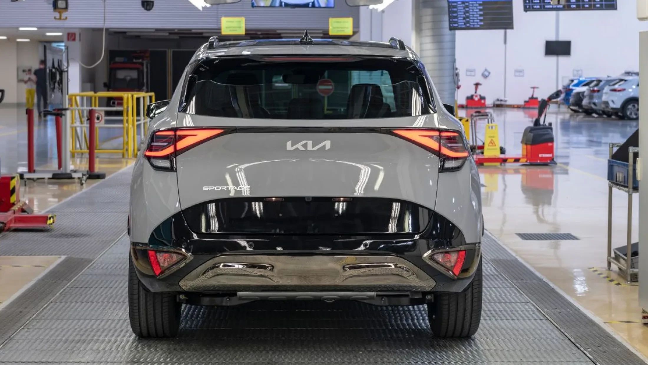 Kia sportage 30 jaar dark edition