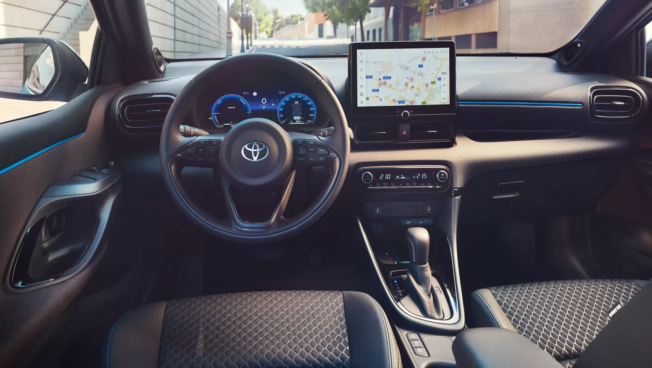 Toyota Yaris interieur Kooijman Autogroep