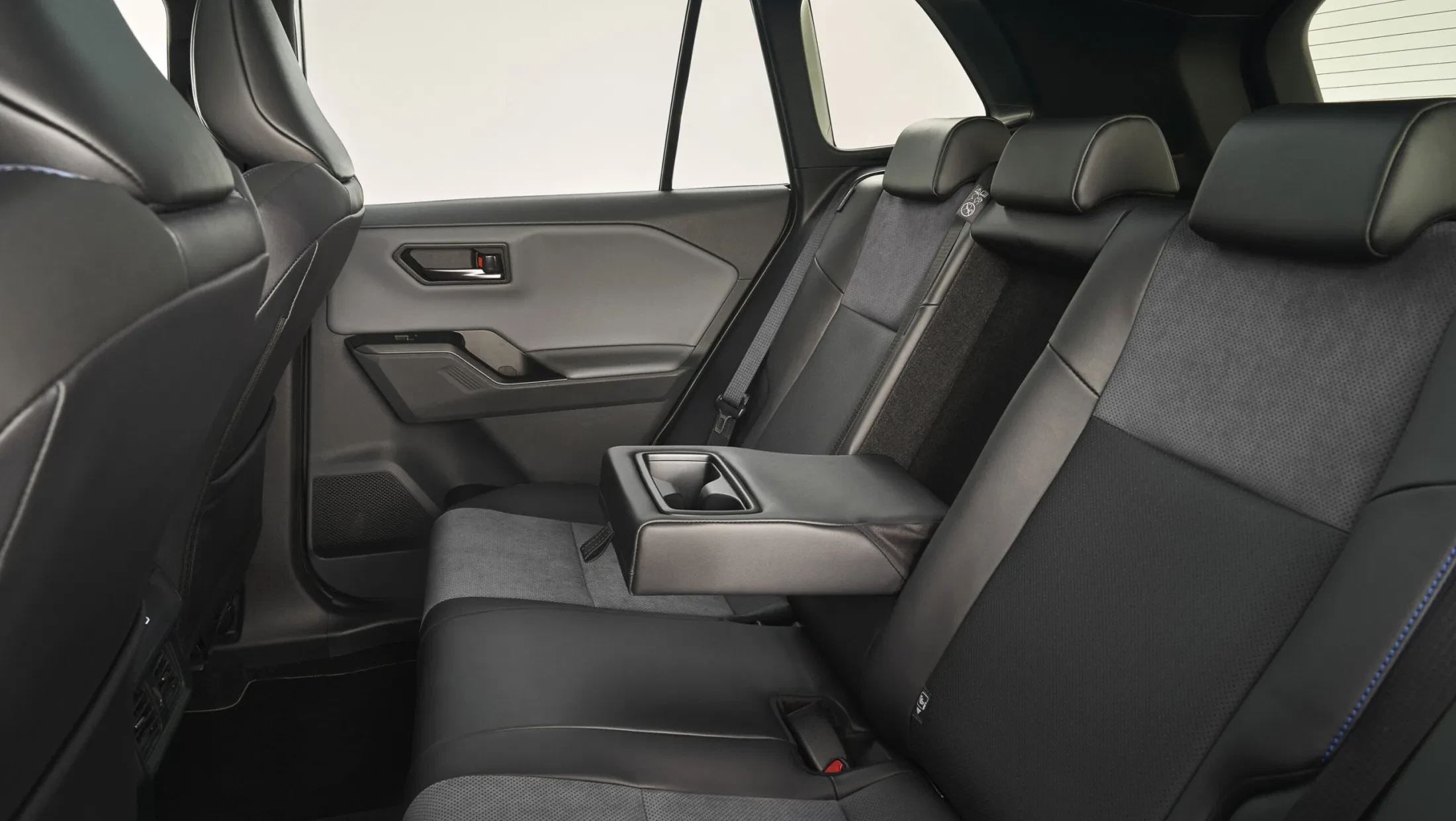 Nieuwe Toyota RAV4 interieur