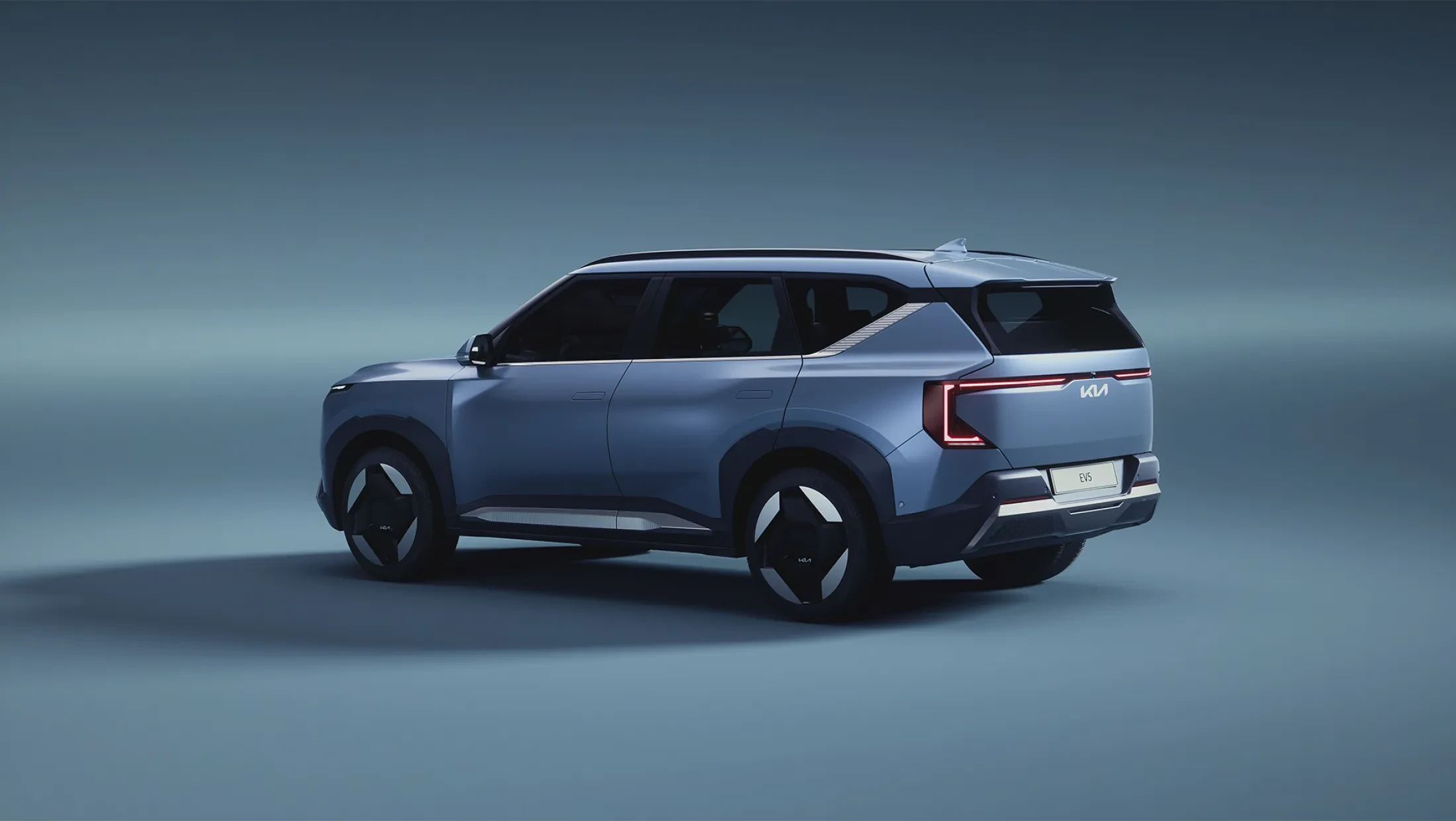 Kia EV5 zijaanzicht 