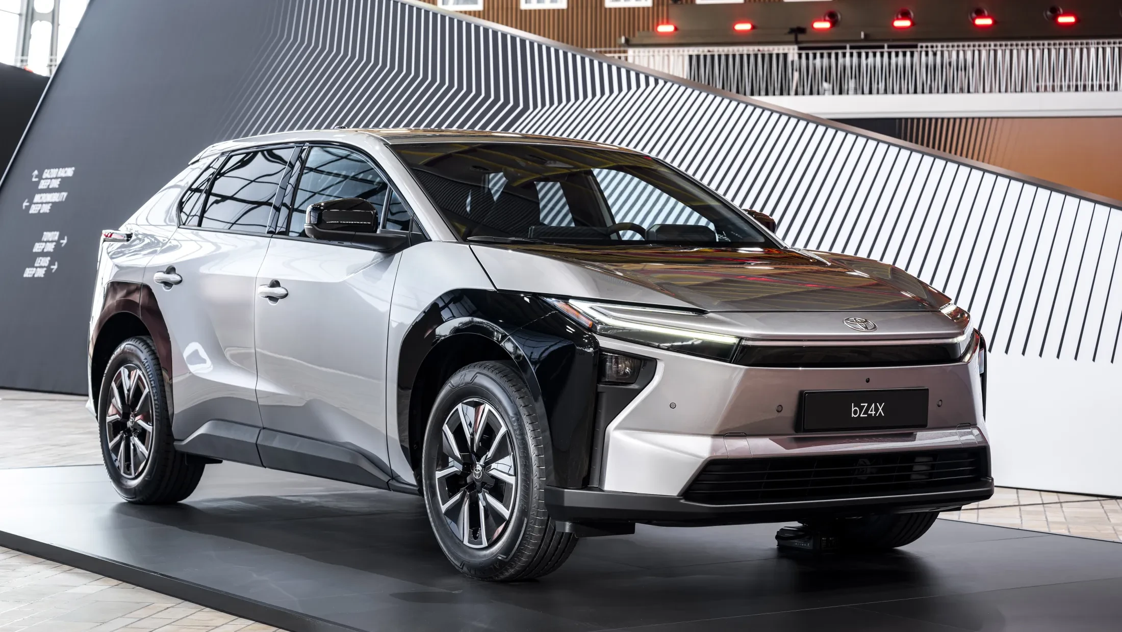 Nieuwe Toyota bZ4X showroom
