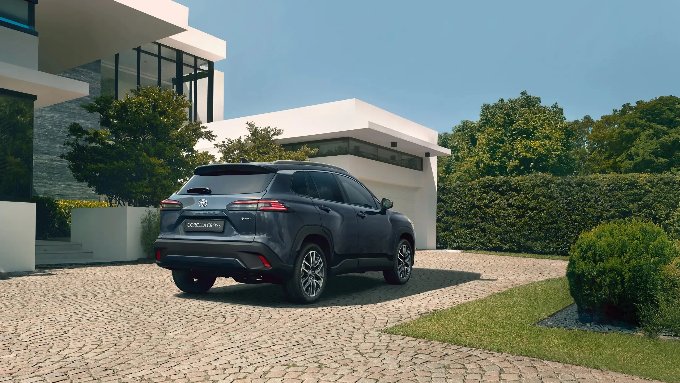 Nieuwe Toyota Corolla Cross achteraanzicht