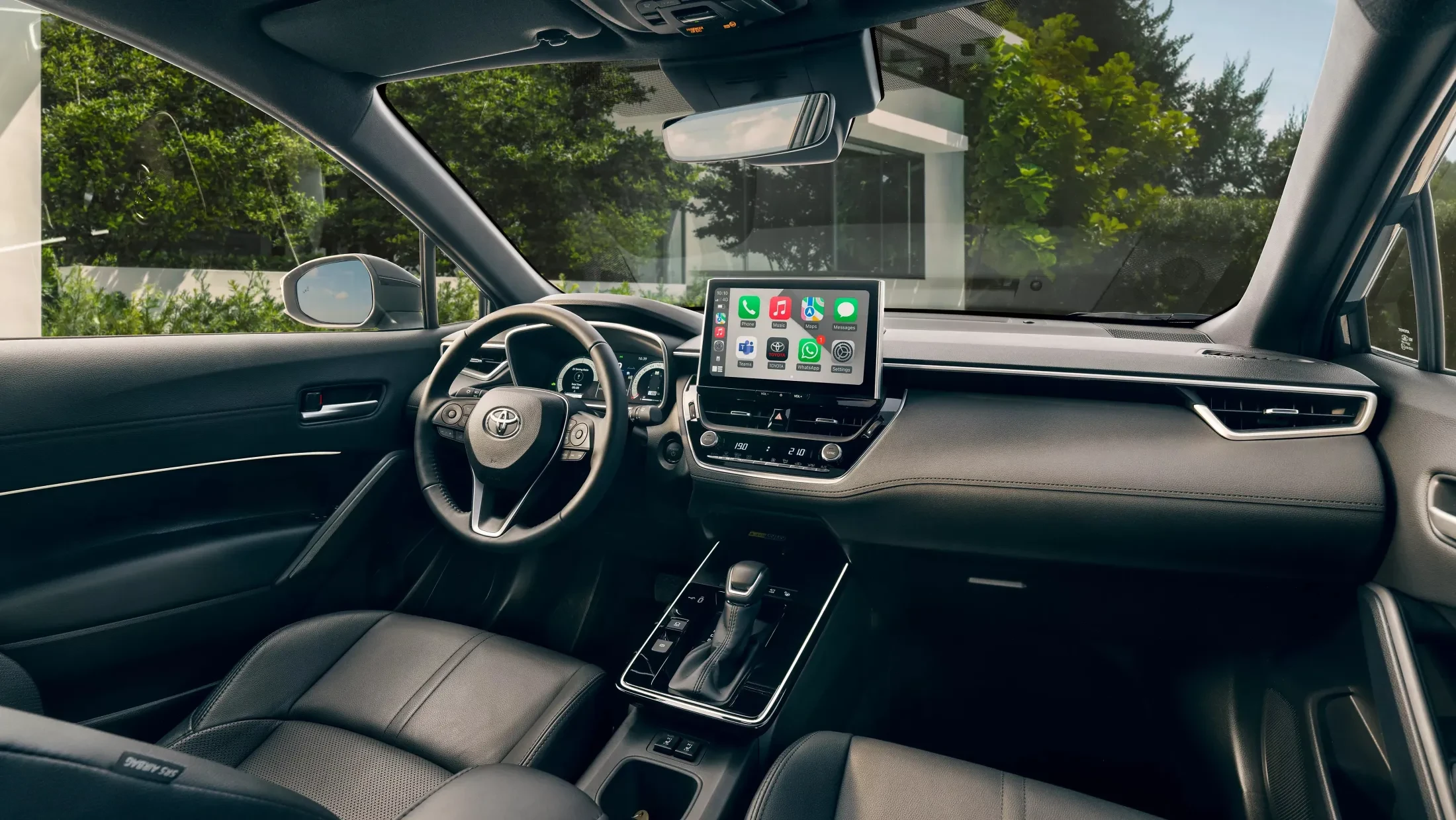 Nieuwe Toyota Corolla Cross interieur