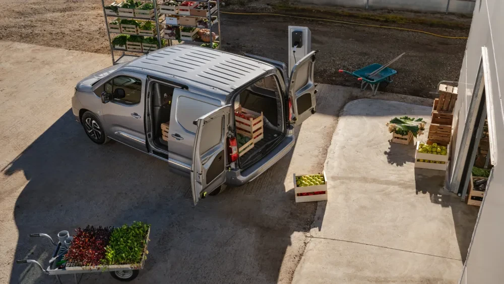 nieuwe toyota proace city kooijman autogroep