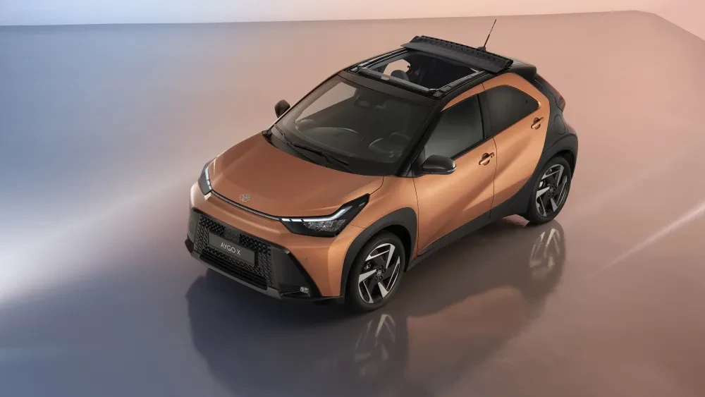De nieuwe Toyota Aygo X Hybrid bovenaanzicht