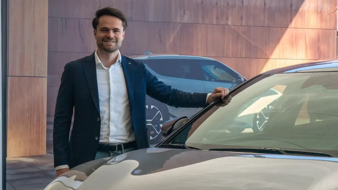 kooijman in ad met  EV specialisme 